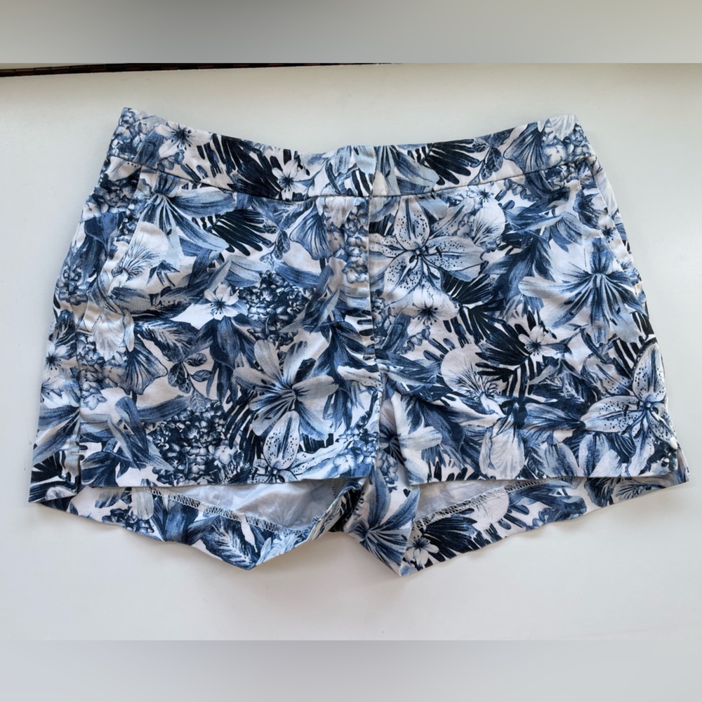 H&M blue floral shorts.